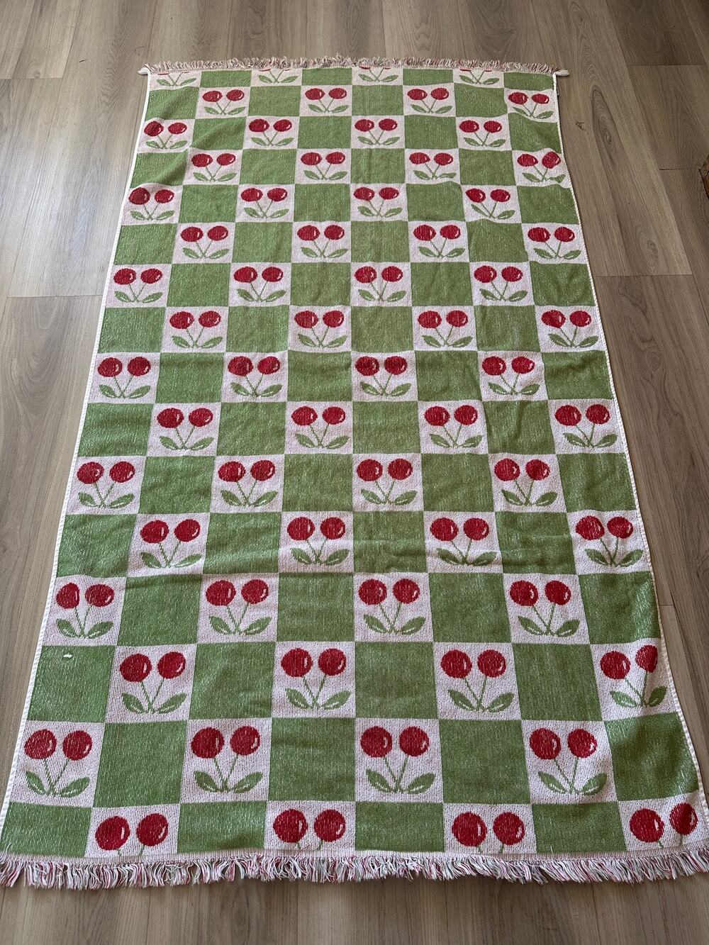 enVogue Green Checkerboard Cherry Beach Towel 100% Cotton Fringed 34" x 63"